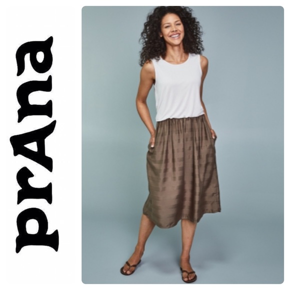 Prana Dresses & Skirts - 🎉HP🎉⭐️New Prana Perry Midi Dress Color Block Mud